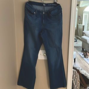 Women’s Size 16 Bootcut Curvy Jeans